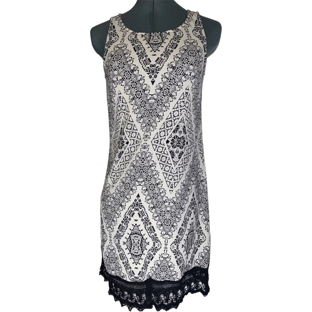 Maurices mini slip dress Crochet hem black & cream sleeveless Women's XS Y2K